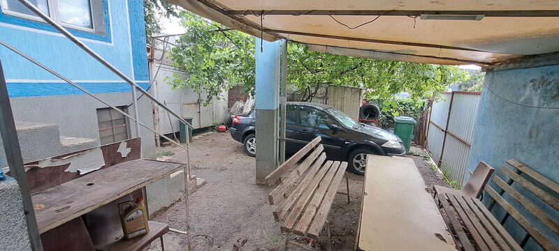 Mihai Bravu, Calea Vitan.